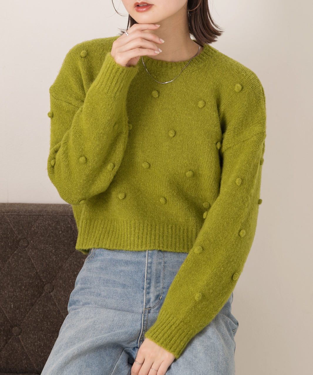 アドティエ ad thie ドット柄・クルーネック ショート丈ニット （オフホワイト） オフホワイト