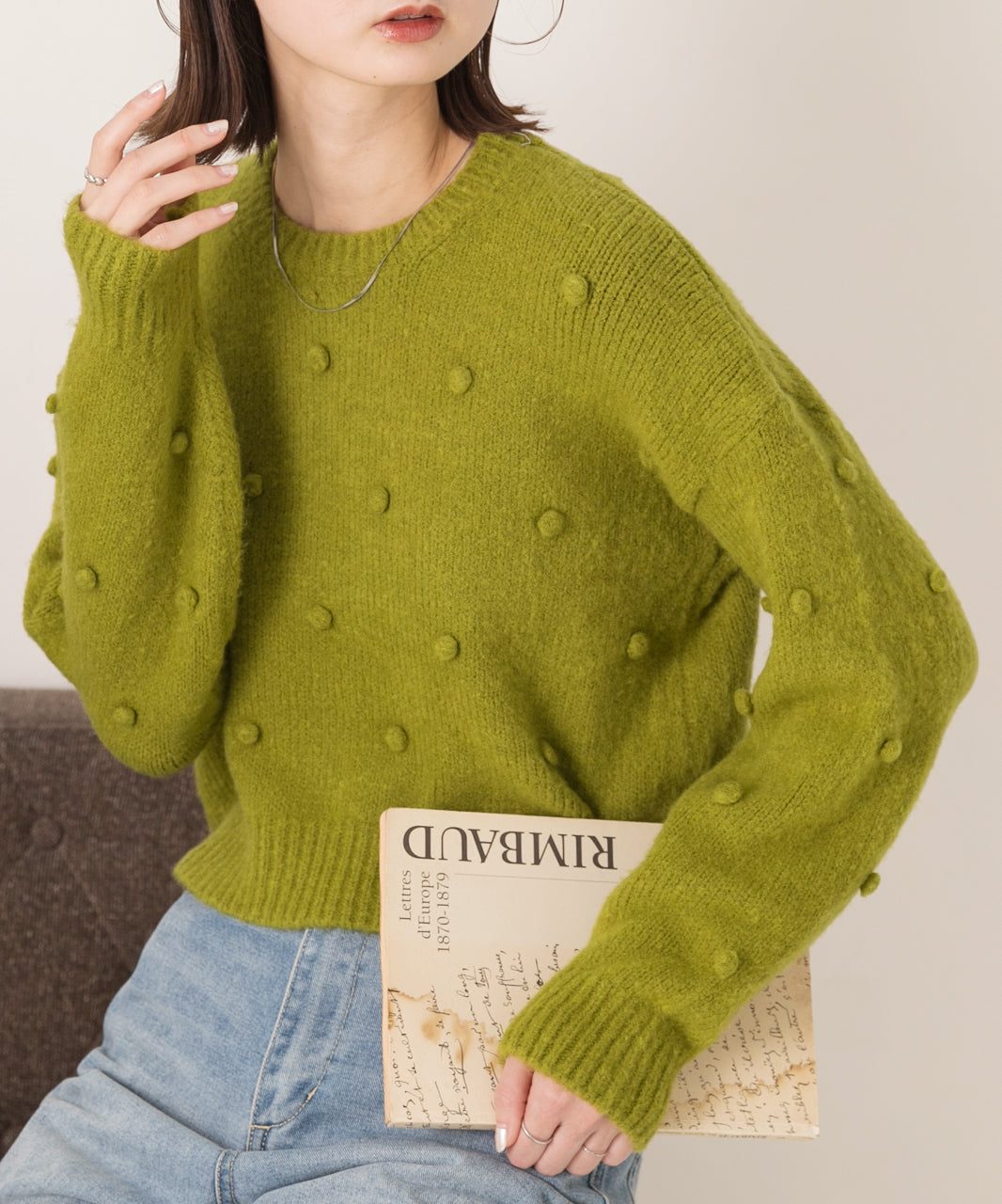 アドティエ ad thie ドット柄・クルーネック ショート丈ニット （オフホワイト） オフホワイト