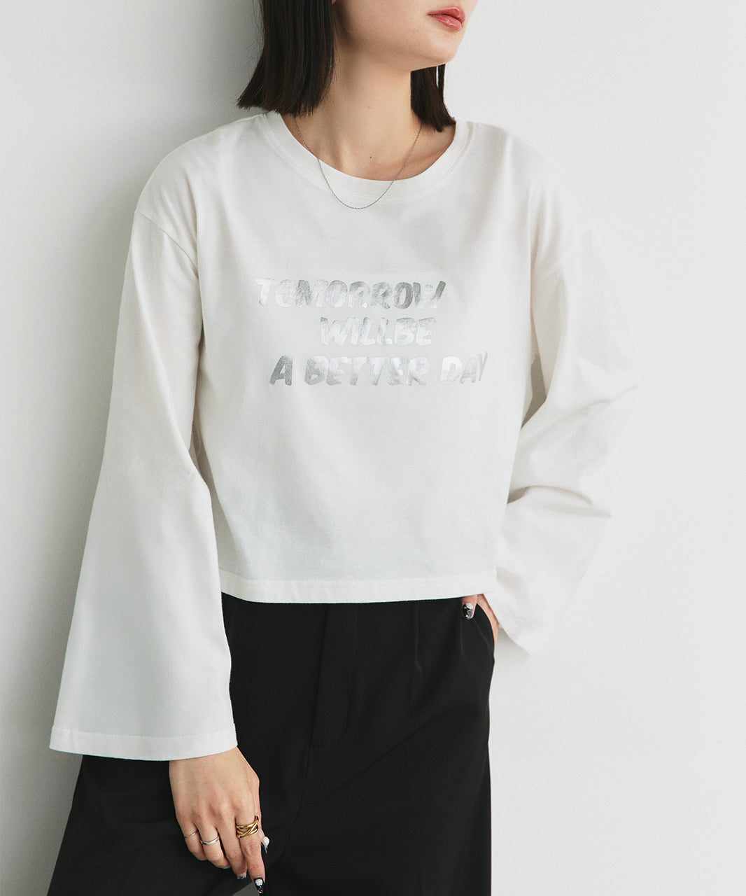 アドティエ ad thie 【2024AW新作】箔アソートプリント ショート丈ロングTシャツ （ブラック(プリント2)） ブラック(プリント2)