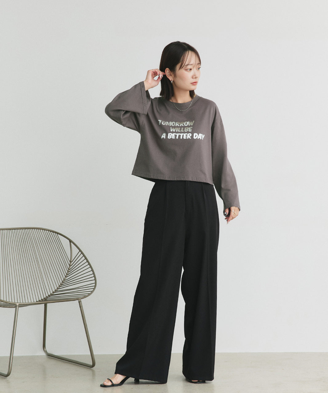 アドティエ ad thie 【2024AW新作】箔アソートプリント ショート丈ロングTシャツ （ブラック(プリント2)） ブラック(プリント2)