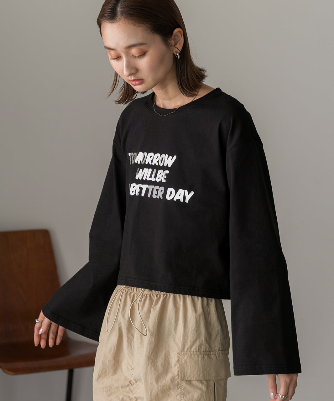 アドティエ ad thie 【2024AW新作】箔アソートプリント ショート丈ロングTシャツ （ブラック(プリント2)） ブラック(プリント2)