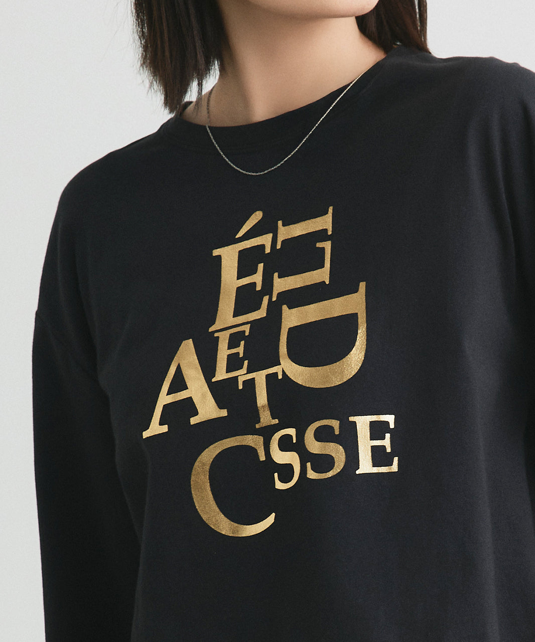 アドティエ ad thie 【2024AW新作】箔アソートプリント ショート丈ロングTシャツ （ブラック(プリント2)） ブラック(プリント2)