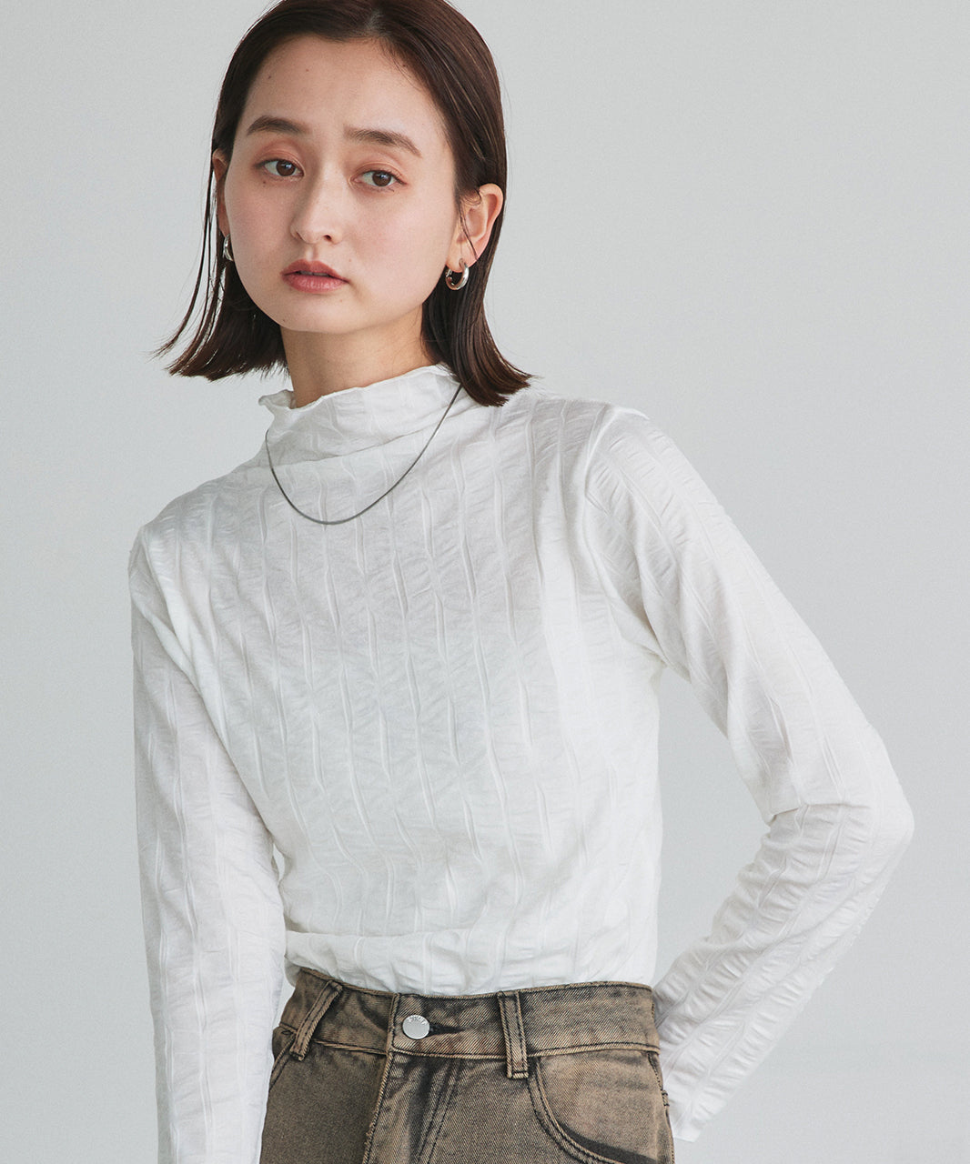 Adtie シャーリングハイネックトップス