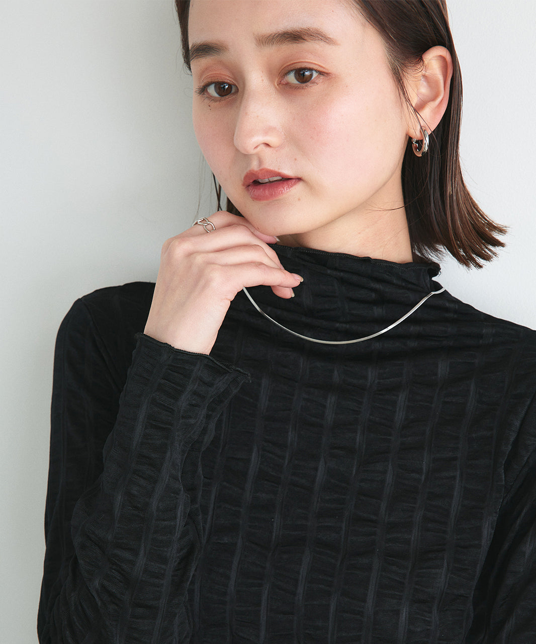 Adtie シャーリングハイネックトップス