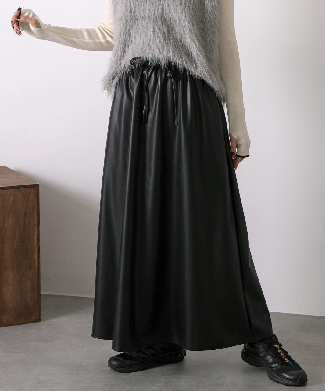 アドティエ ad thie 【2024AW新作】レザーライク ロングスカート