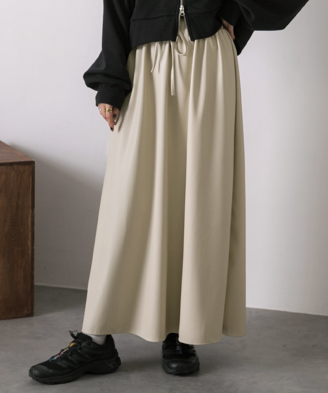 アドティエ ad thie 【2024AW新作】レザーライク ロングスカート