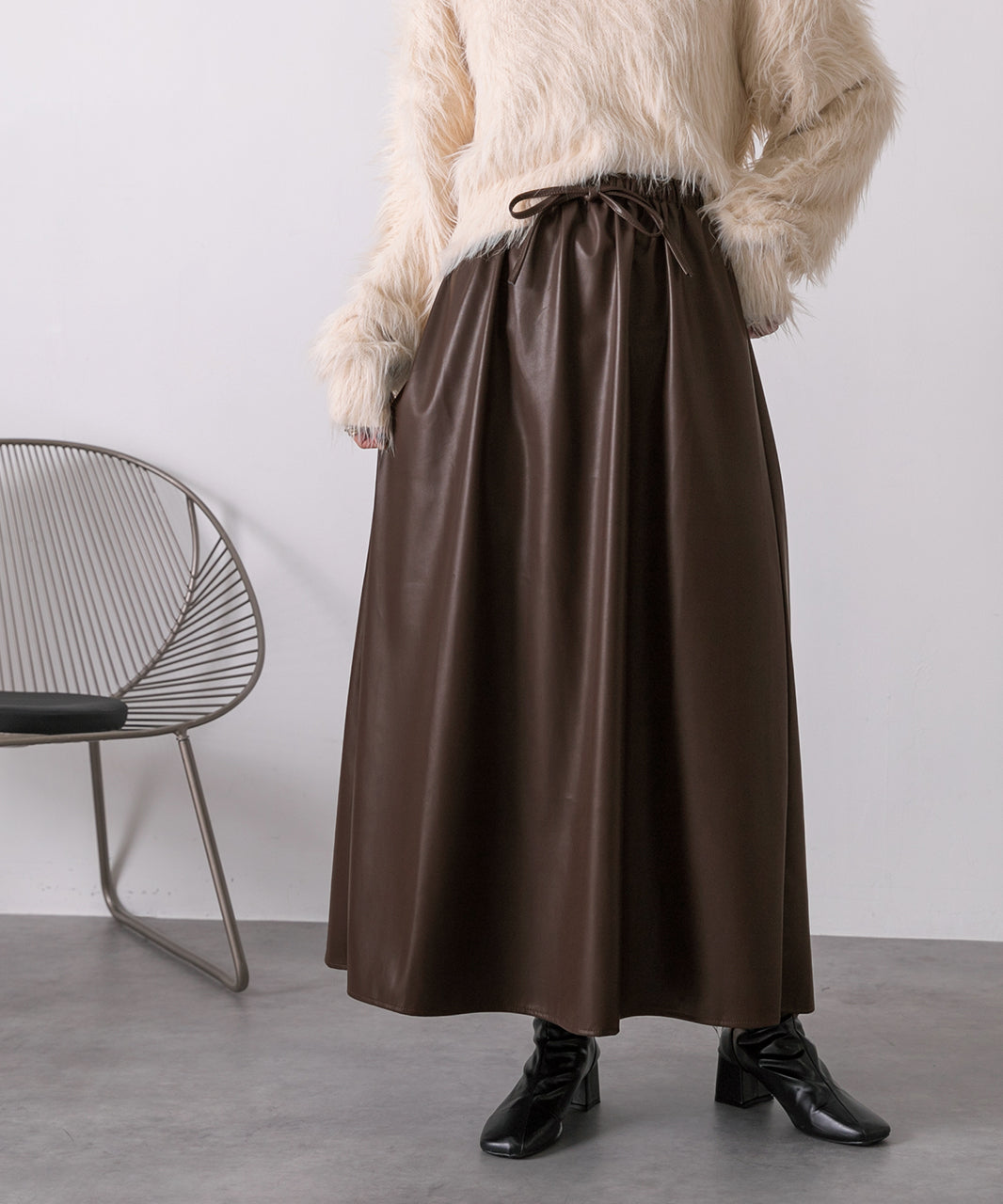 アドティエ ad thie 【2024AW新作】レザーライク ロングスカート