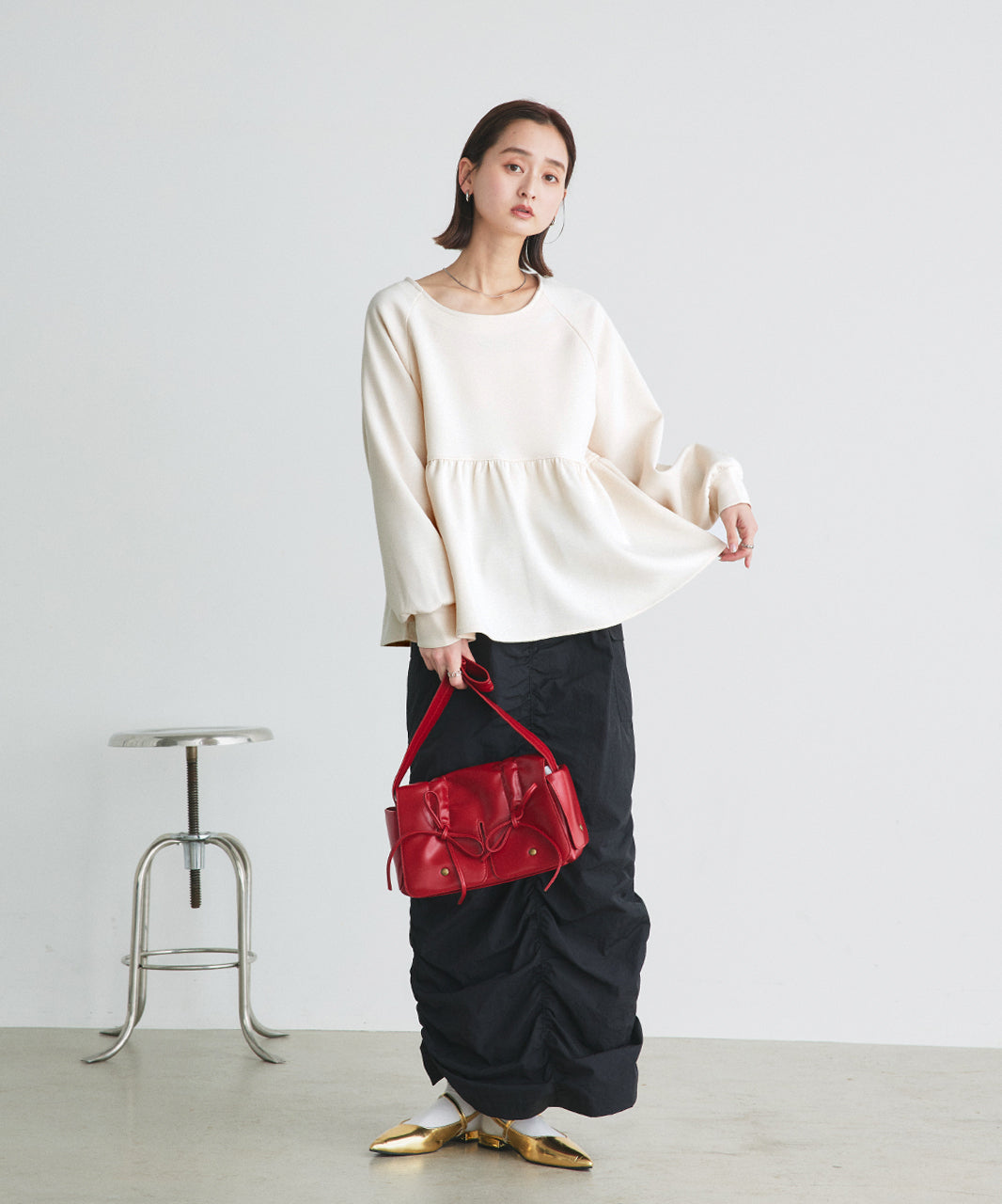 アドティエ ad thie ウエストギャザーポンチプルオーバー