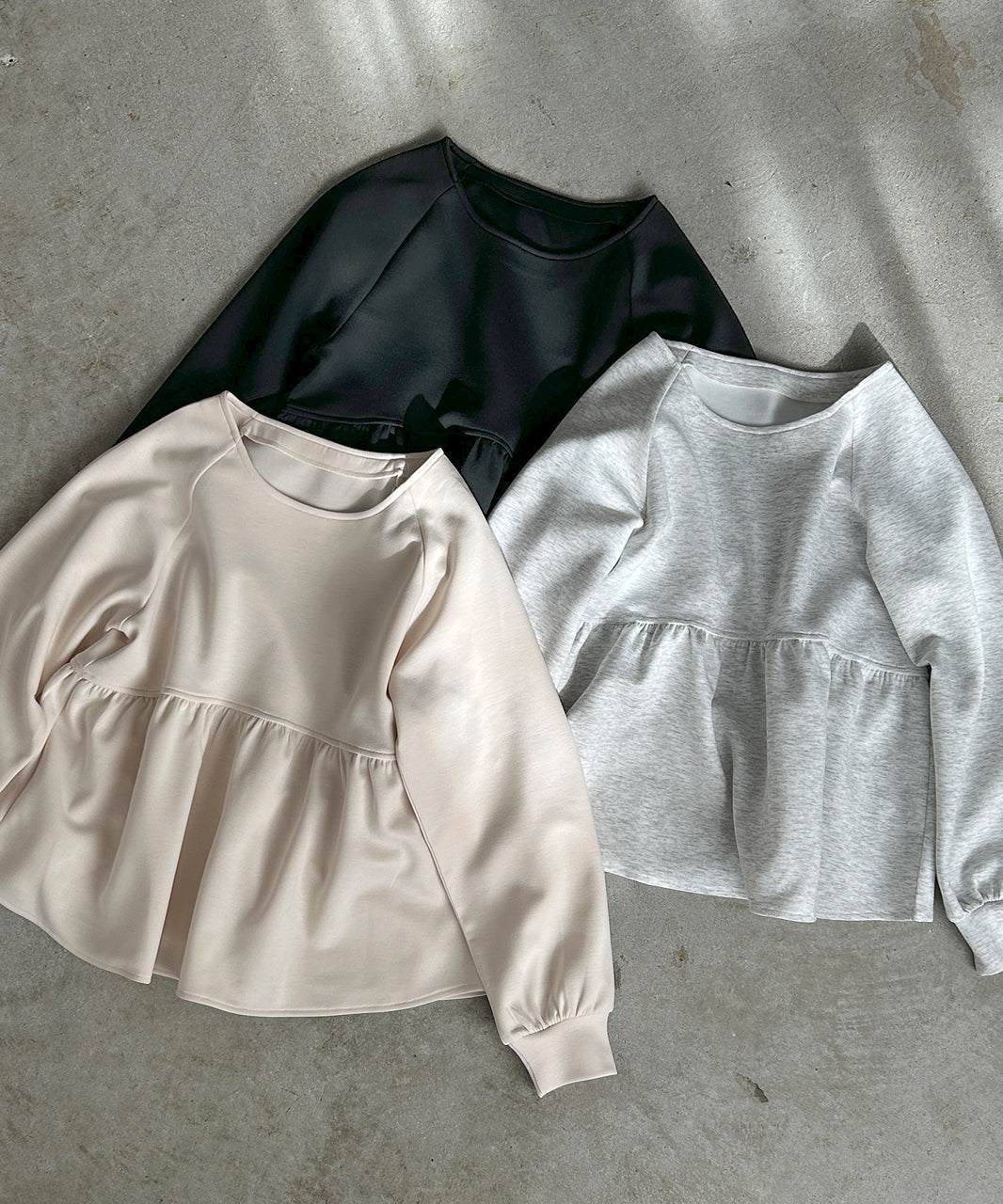 アドティエ ad thie ウエストギャザーポンチプルオーバー