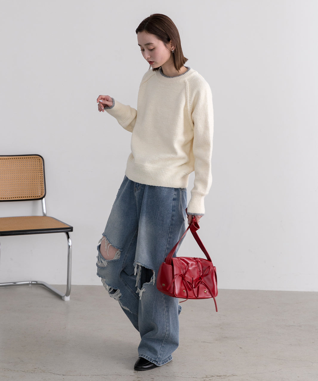 アドティエ ad thie 配色ラグランクルーネックニット