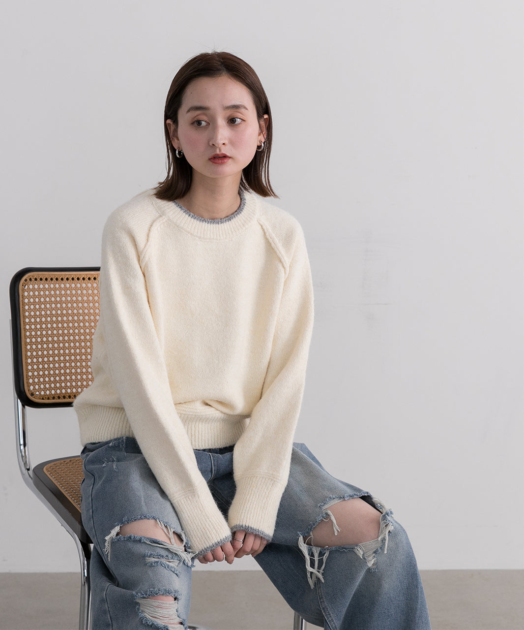 アドティエ ad thie 配色ラグランクルーネックニット