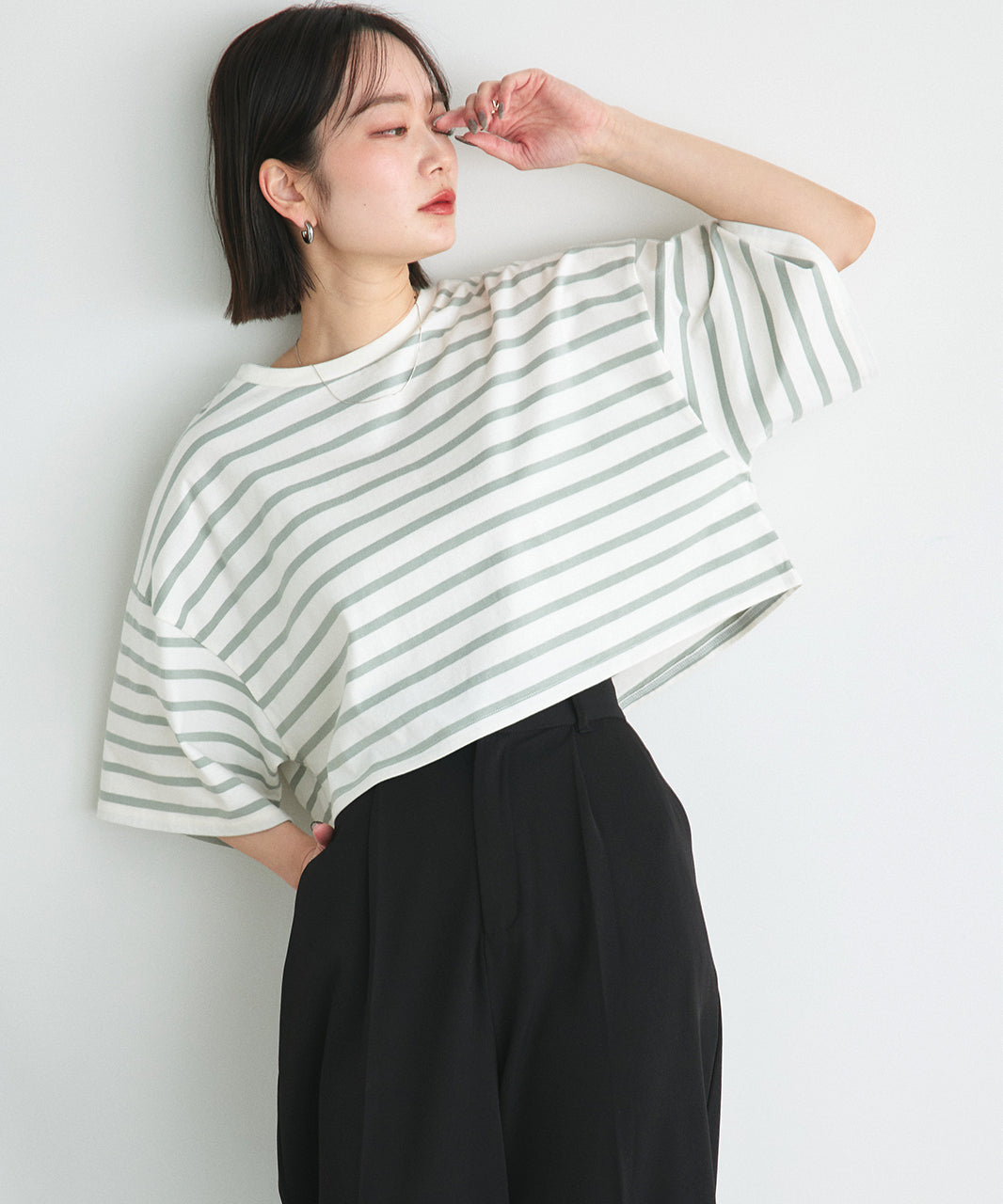 アドティエ ad thie 【2025SS新作】ベーシックショート丈Tシャツ （ブラック） ブラック