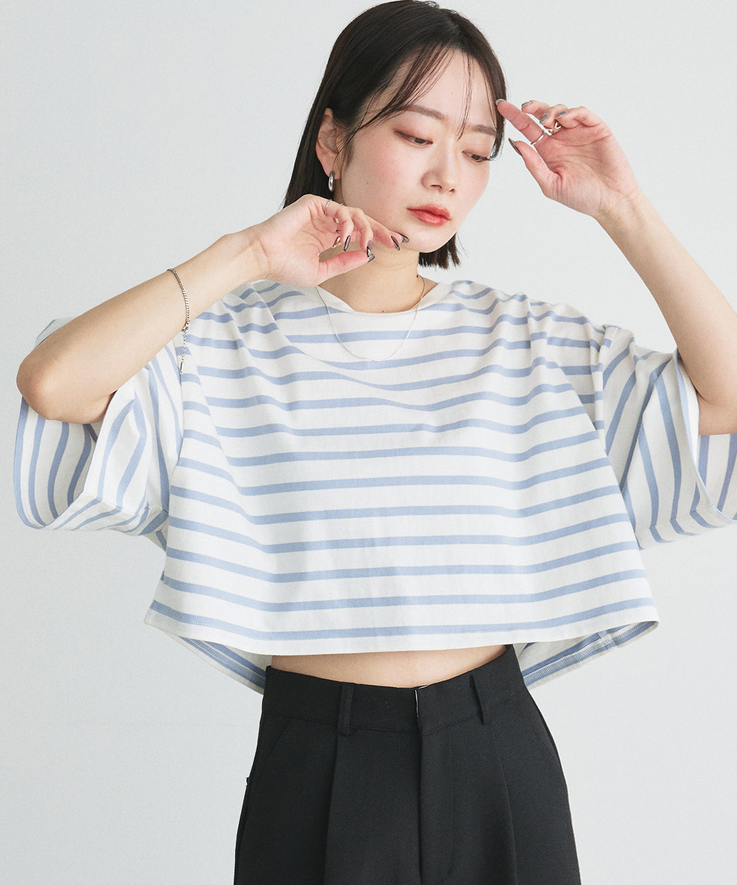 アドティエ ad thie 【2025SS新作】ベーシックショート丈Tシャツ （ブラック） ブラック