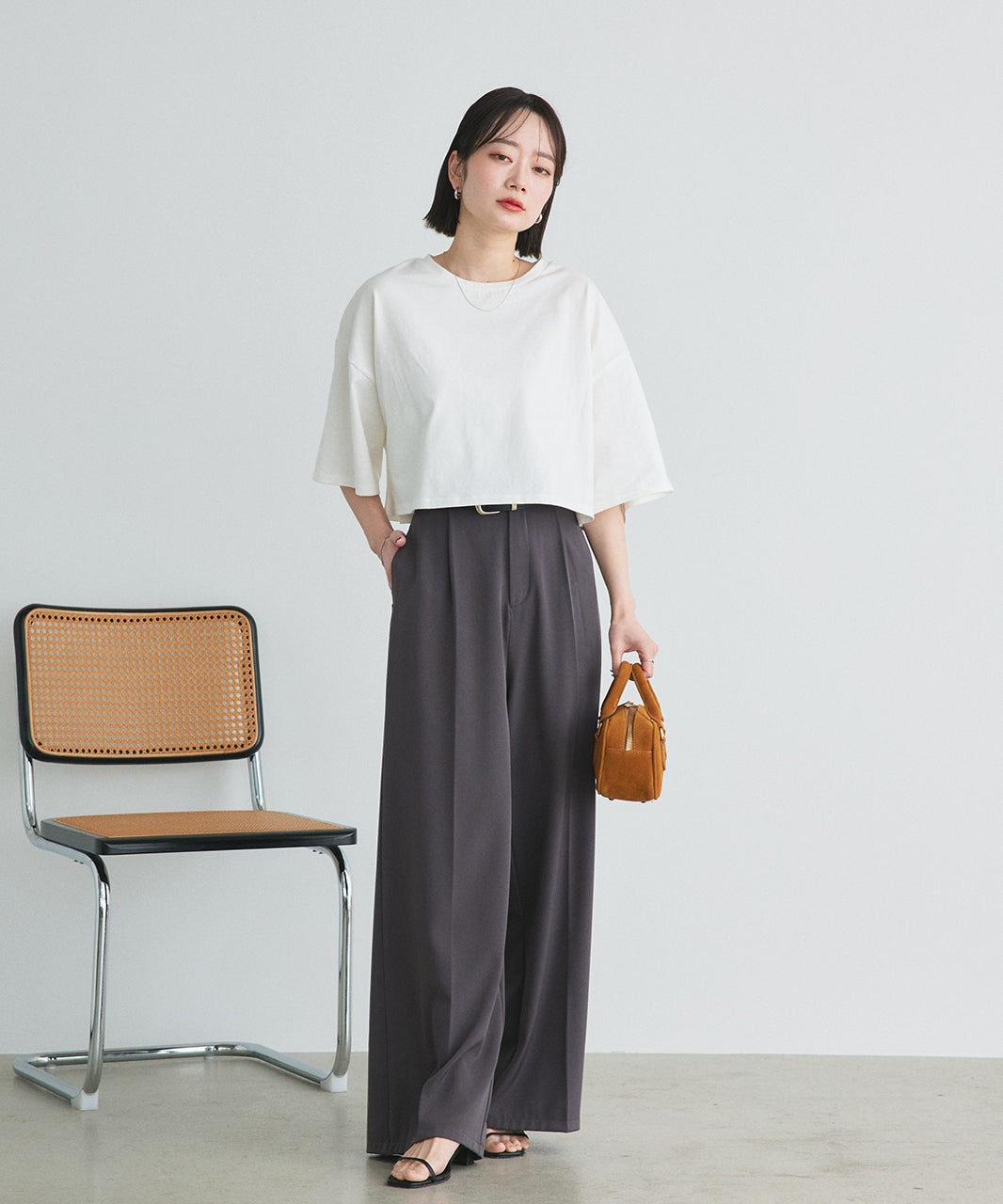 アドティエ ad thie 【2025SS新作】ベーシックショート丈Tシャツ （ブラック） ブラック