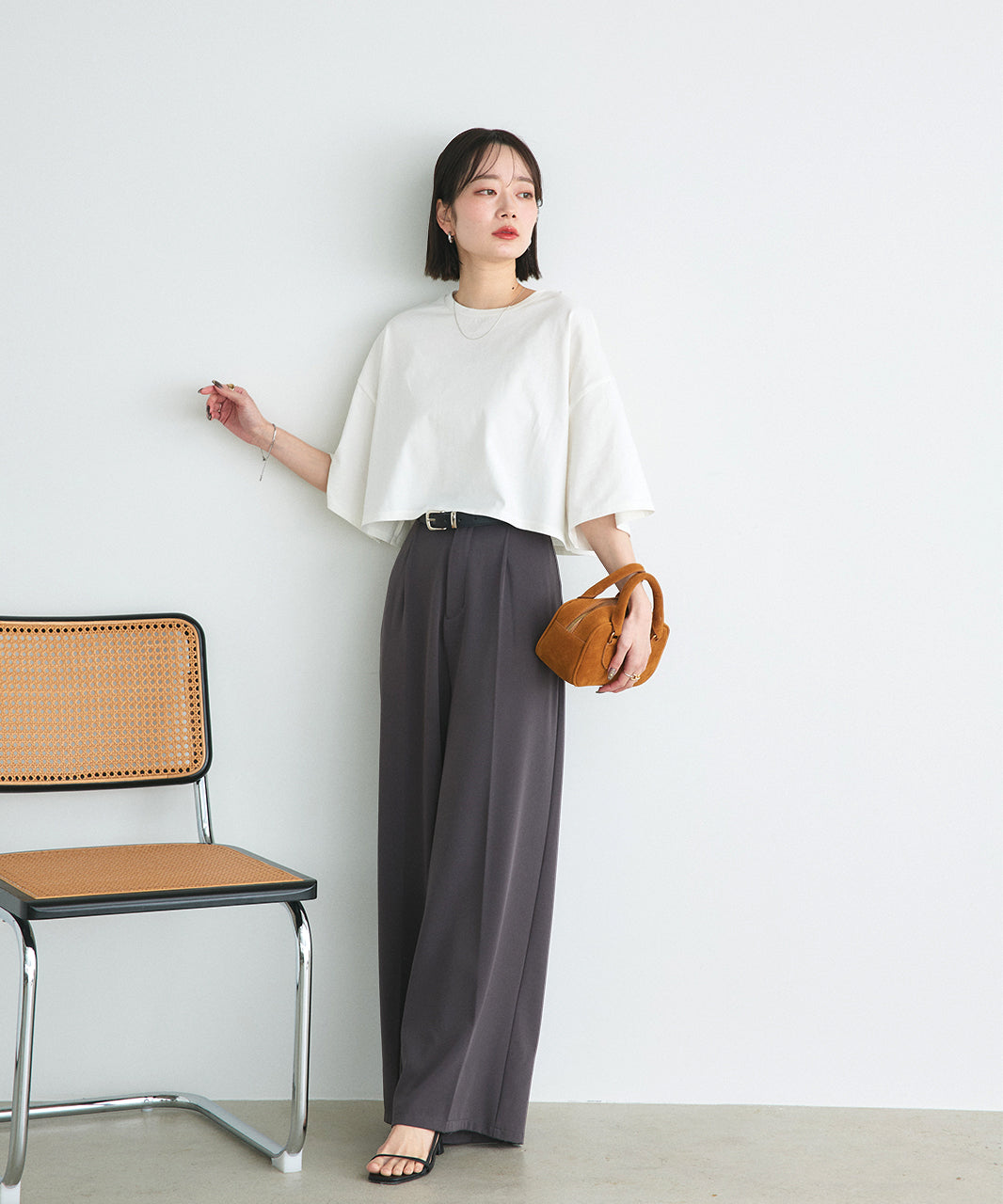 アドティエ ad thie 【2025SS新作】ベーシックショート丈Tシャツ （ブラック） ブラック