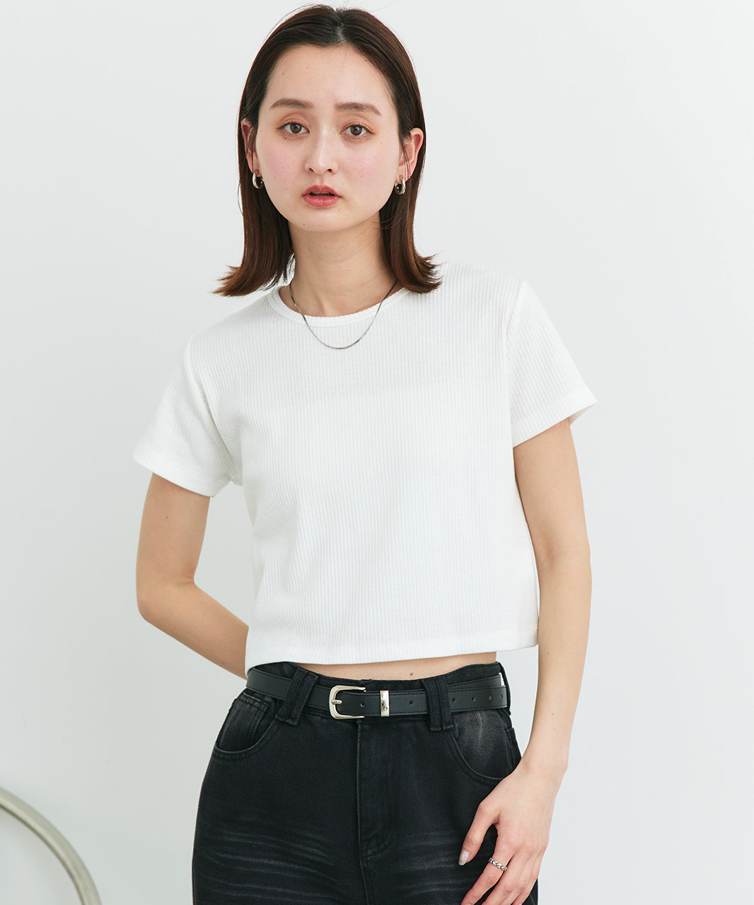 アドティエ ad thie 【2025SS新作】リブクルーネックコンパクトTシャツ （オフホワイト） オフホワイト