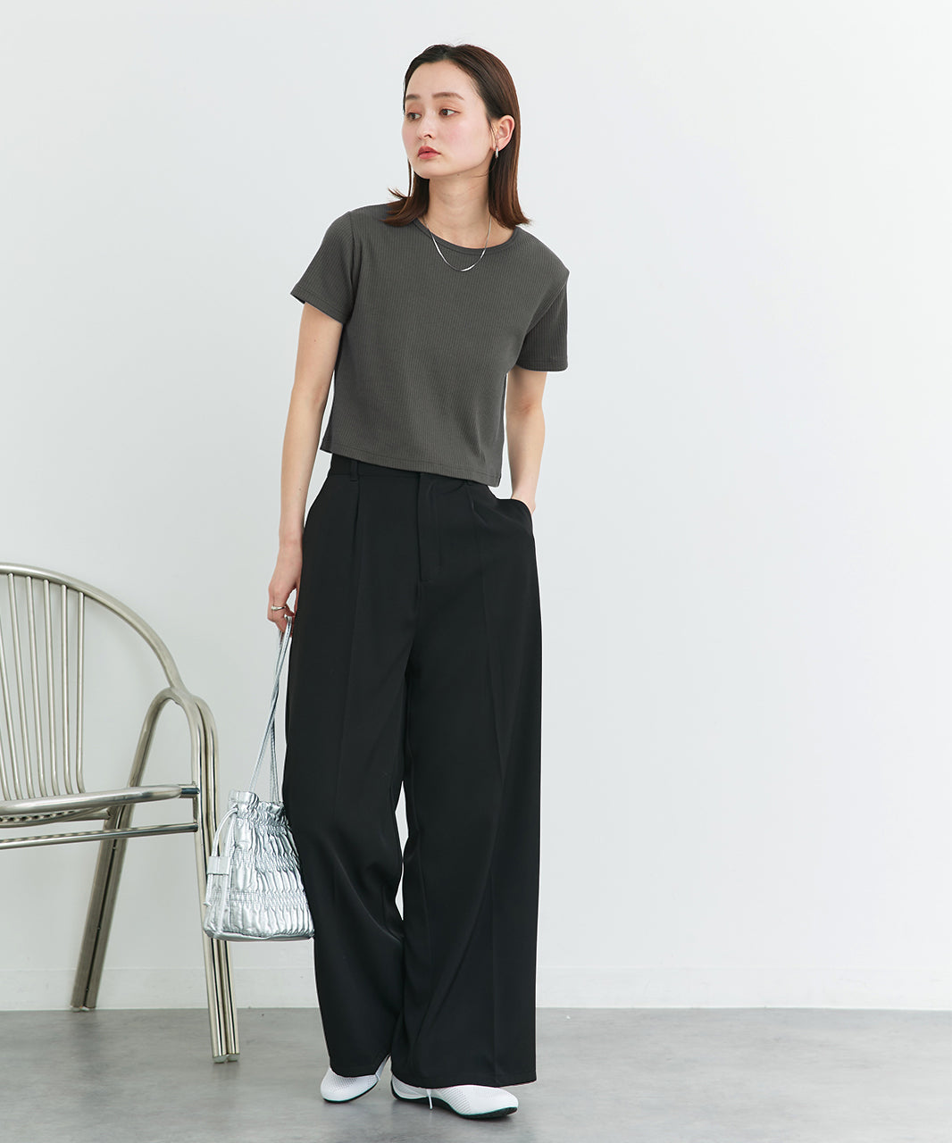 アドティエ ad thie 【2025SS新作】リブクルーネックコンパクトTシャツ （オフホワイト） オフホワイト