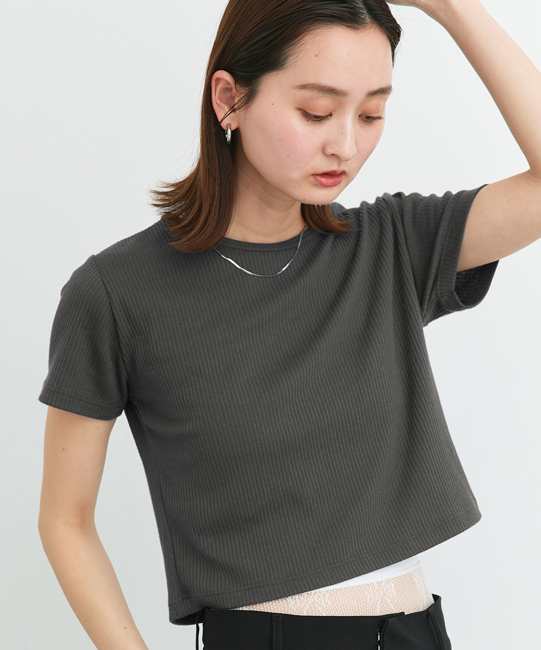 アドティエ ad thie 【2025SS新作】リブクルーネックコンパクトTシャツ （オフホワイト） オフホワイト