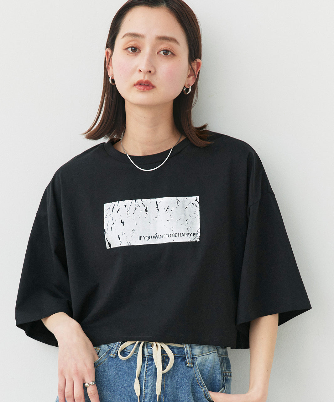 アドティエ ad thie 【2025SS新作】ヴィンテージライク箔プリントTシャツ （ブラック） ブラック