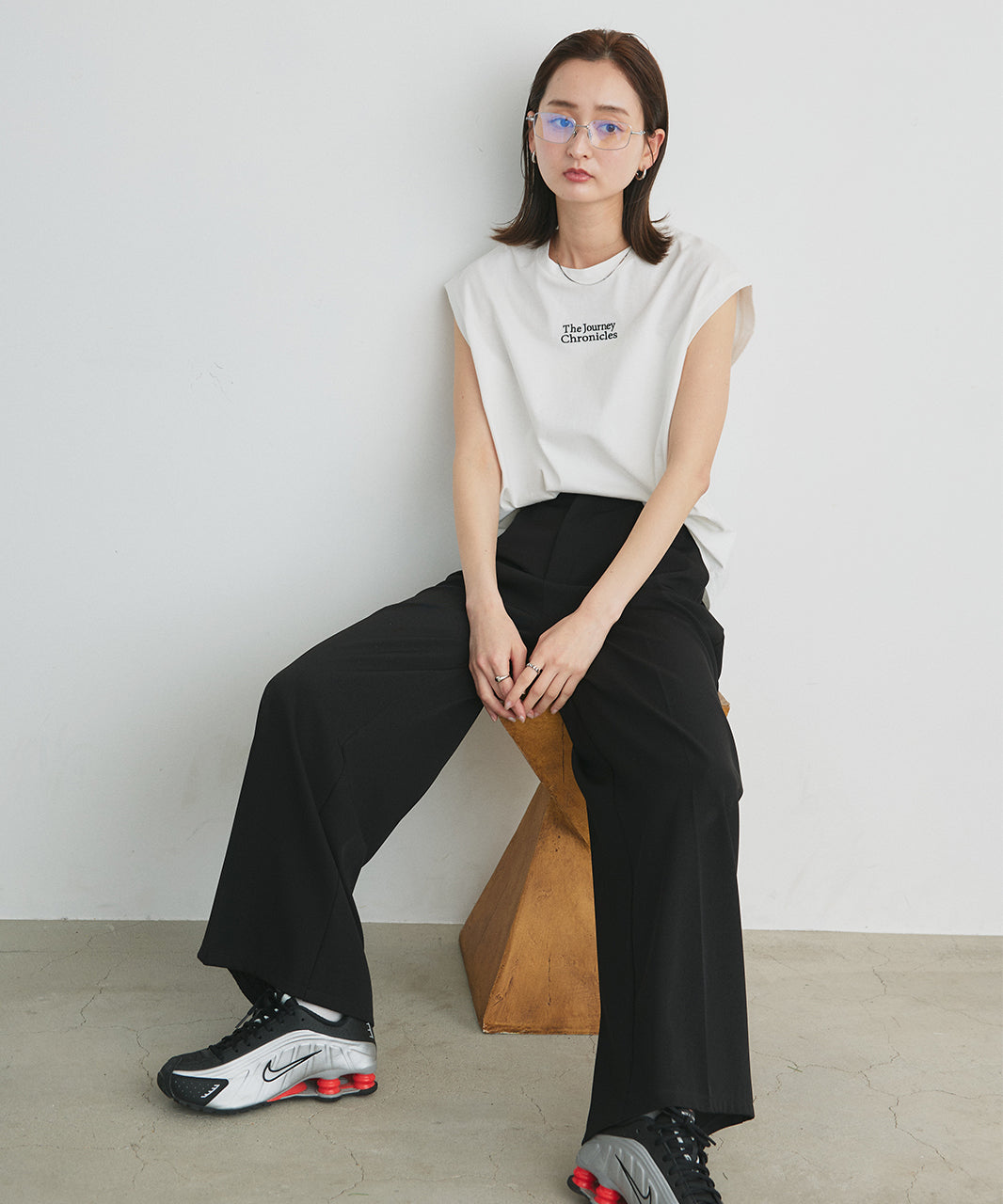 アドティエ ad thie 【2025SS新作】ロゴ刺繍フレンチスリーブTシャツ （オフホワイト） オフホワイト