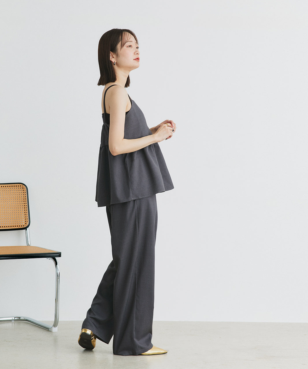 アドティエ ad thie 【2025SS新作】ペプラムキャミソール ロングパンツ セットアップ （チャコール） チャコール