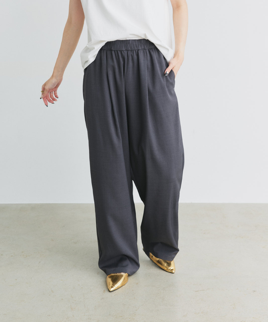 アドティエ ad thie 【2025SS新作】ペプラムキャミソール ロングパンツ セットアップ （チャコール） チャコール