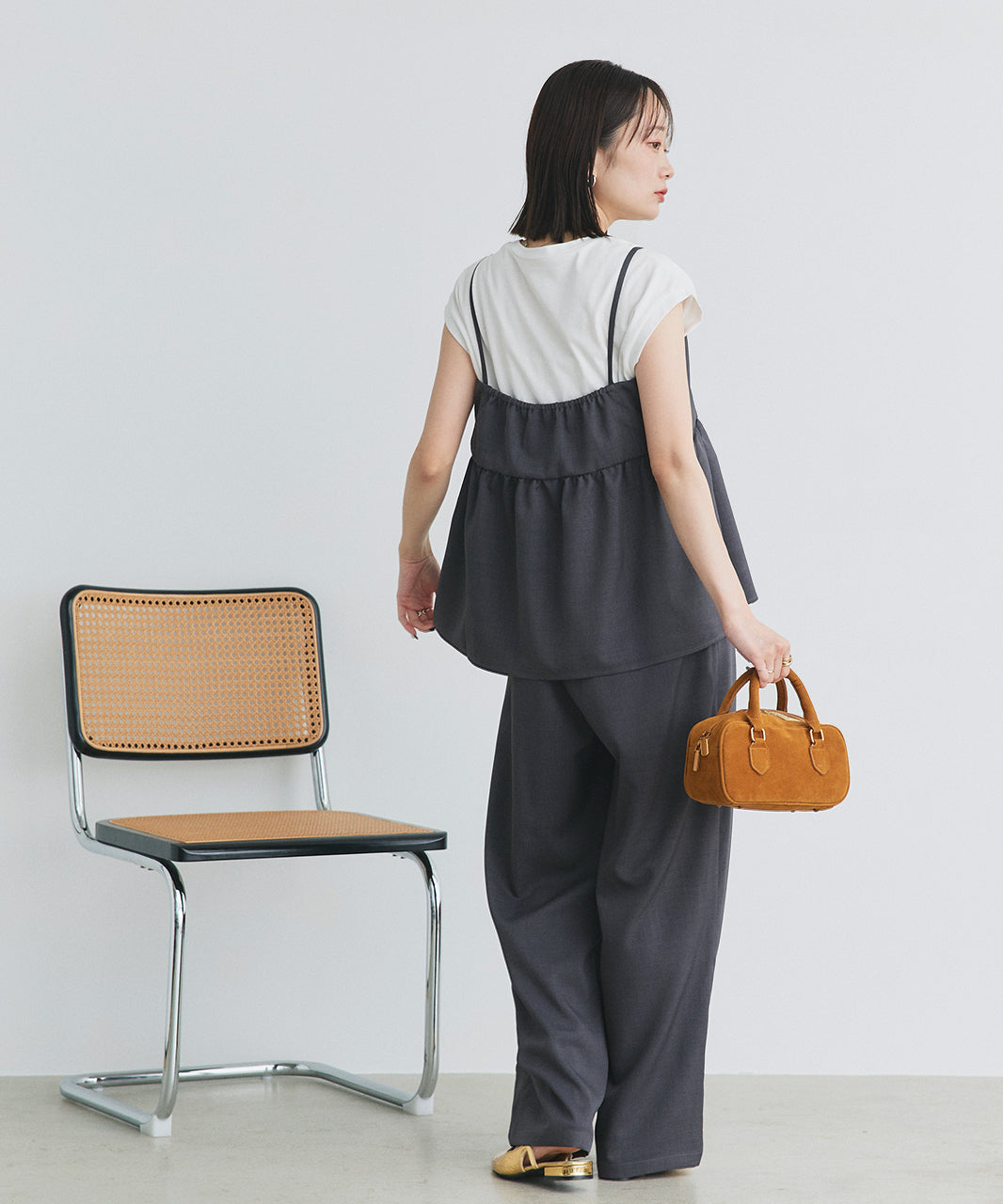 アドティエ ad thie 【2025SS新作】ペプラムキャミソール ロングパンツ セットアップ （チャコール） チャコール