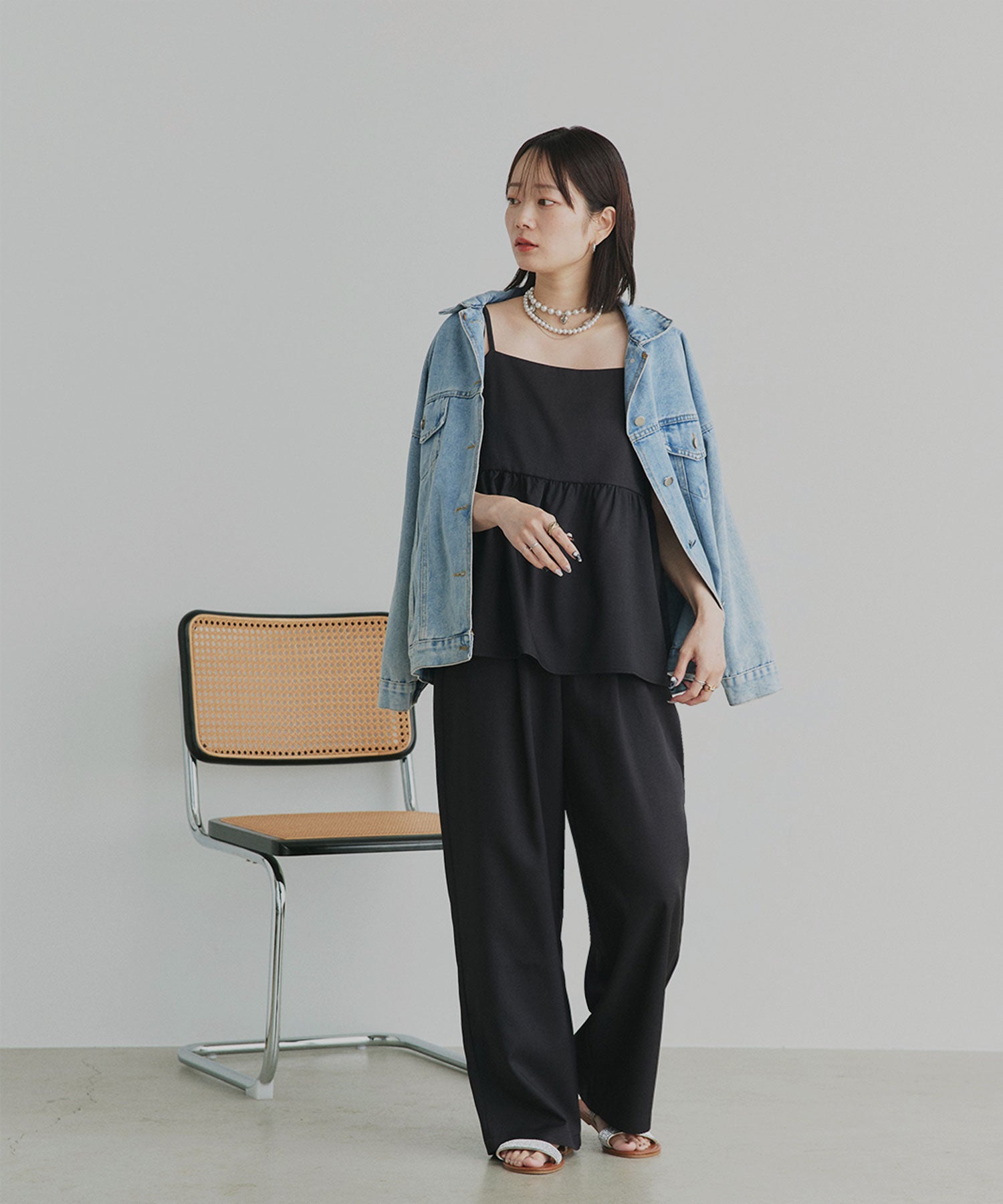 アドティエ ad thie ペプラムキャミソール ロングパンツ セットアップ （ダークグレー） ダークグレー