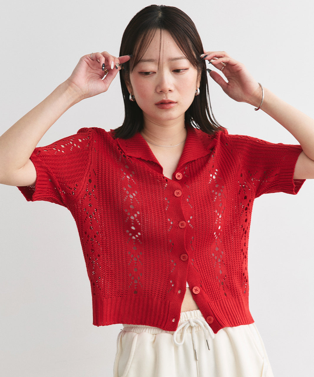アドティエ ad thie ポロカラー透かし編みニットカーディガン （レッド） レッド
