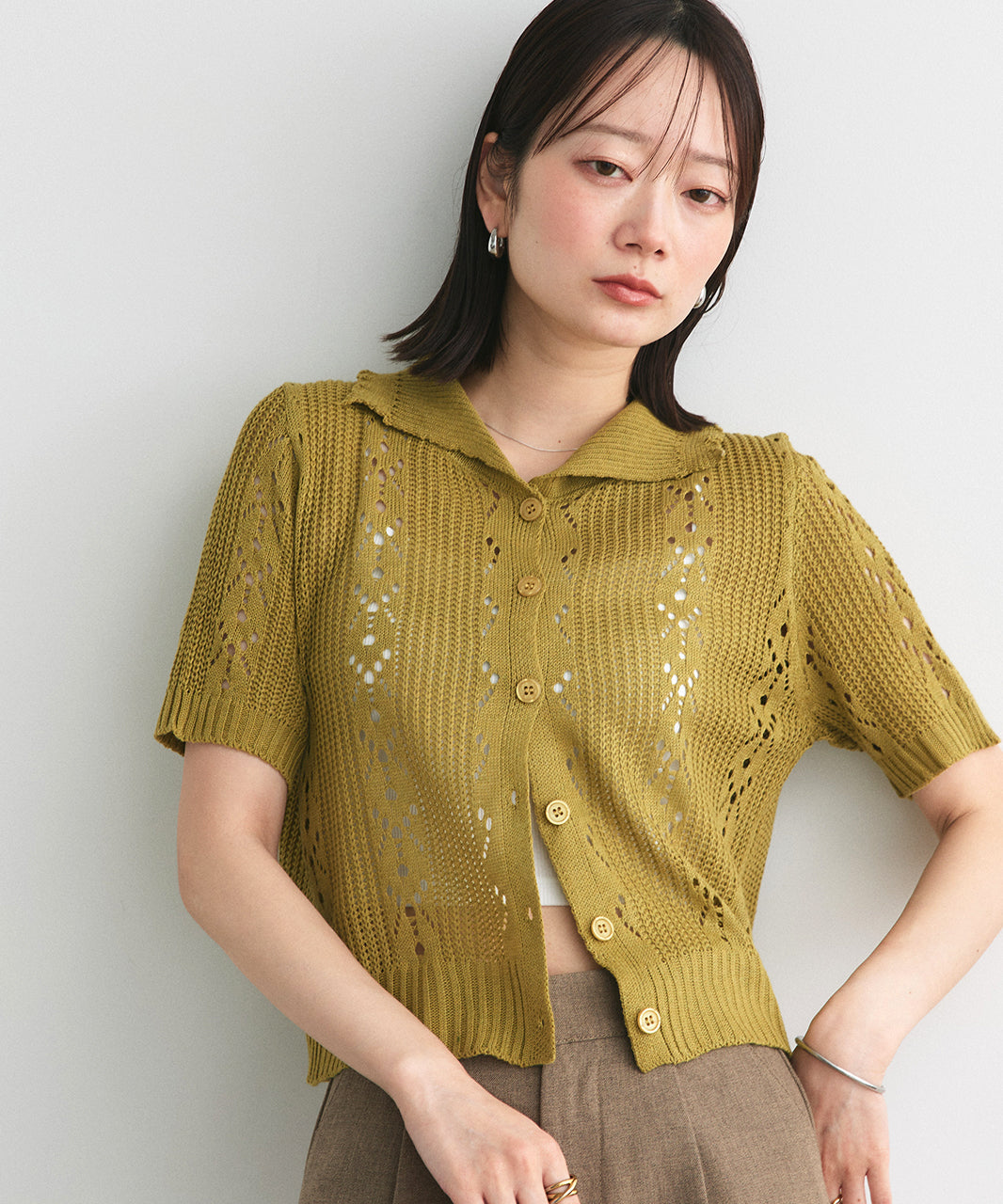 アドティエ ad thie ポロカラー透かし編みニットカーディガン （レッド） レッド