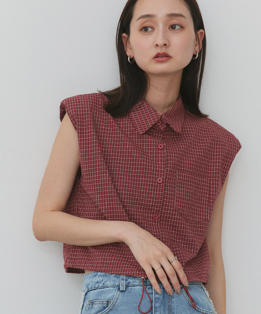 アドティエ ad thie 裾ドロストショート丈チェックシャツ （レッド） レッド