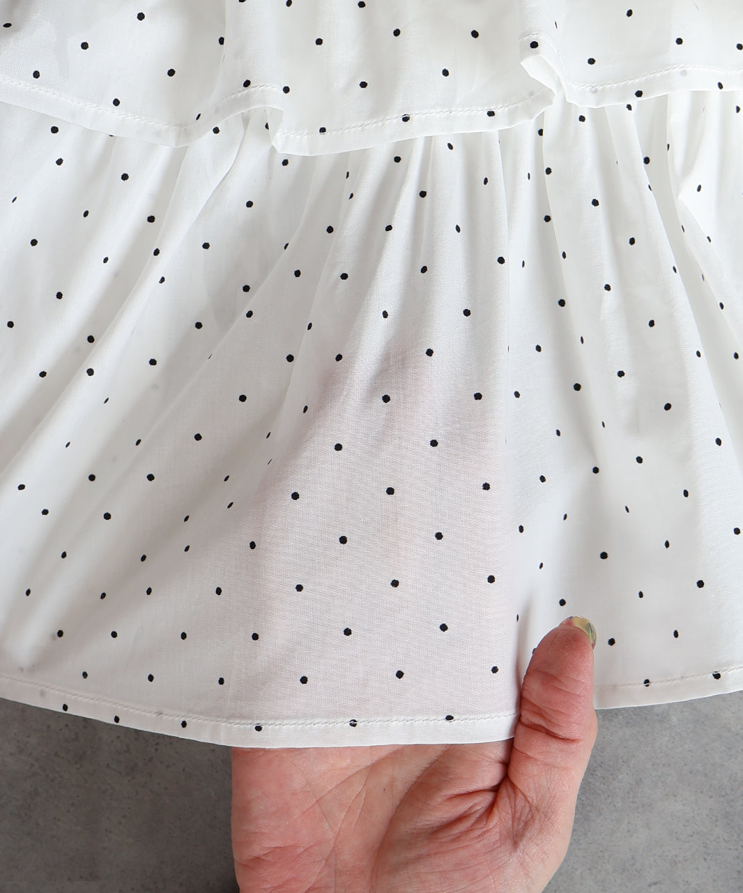 アドティエ ad thie 【2025AW新作】ポルカドットティアードフリルトップス （ブラック） ブラック