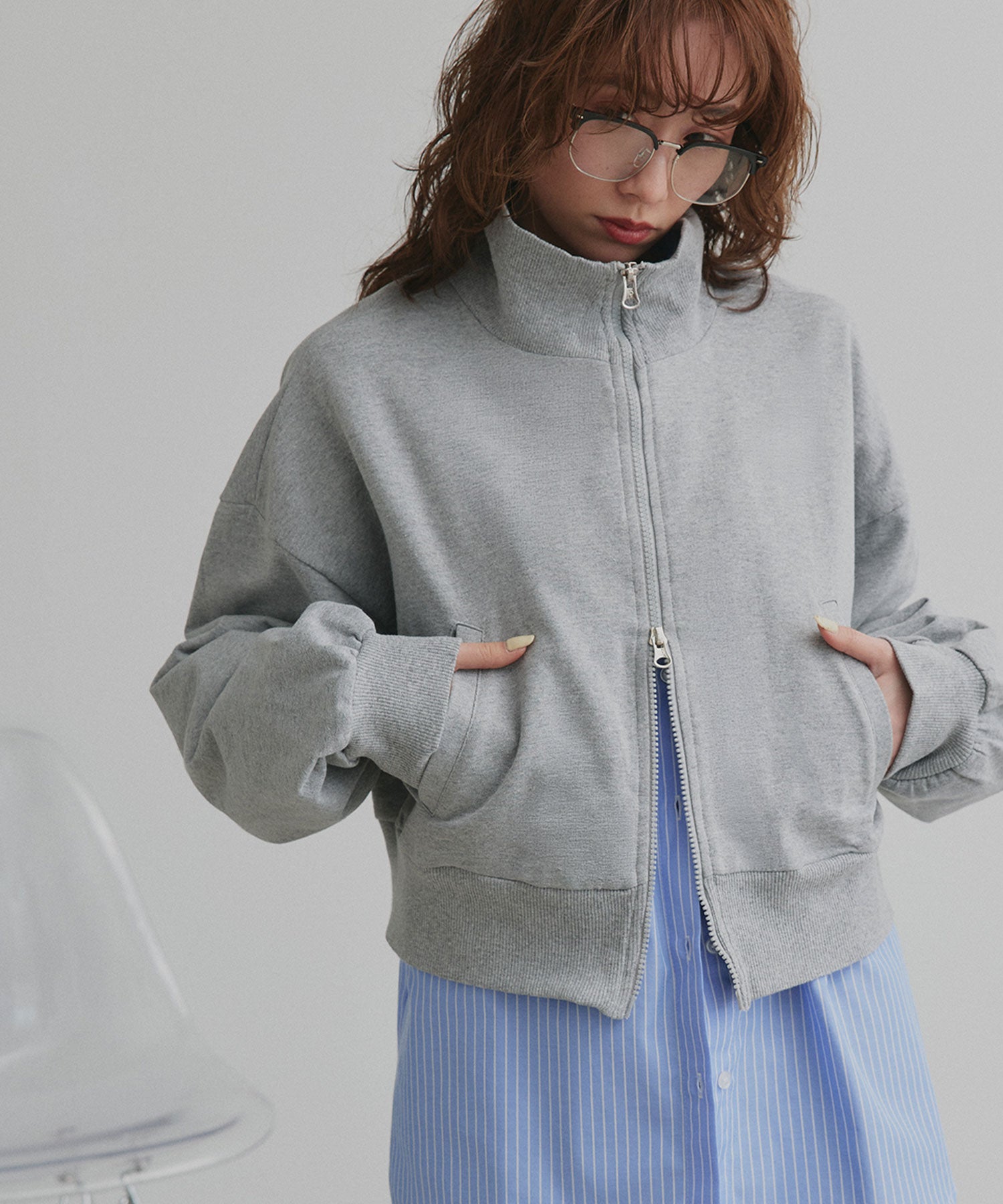 アドティエ ad thieスタンドカラーダブルジップスウェットブルゾン （モクグレー） モクグレー