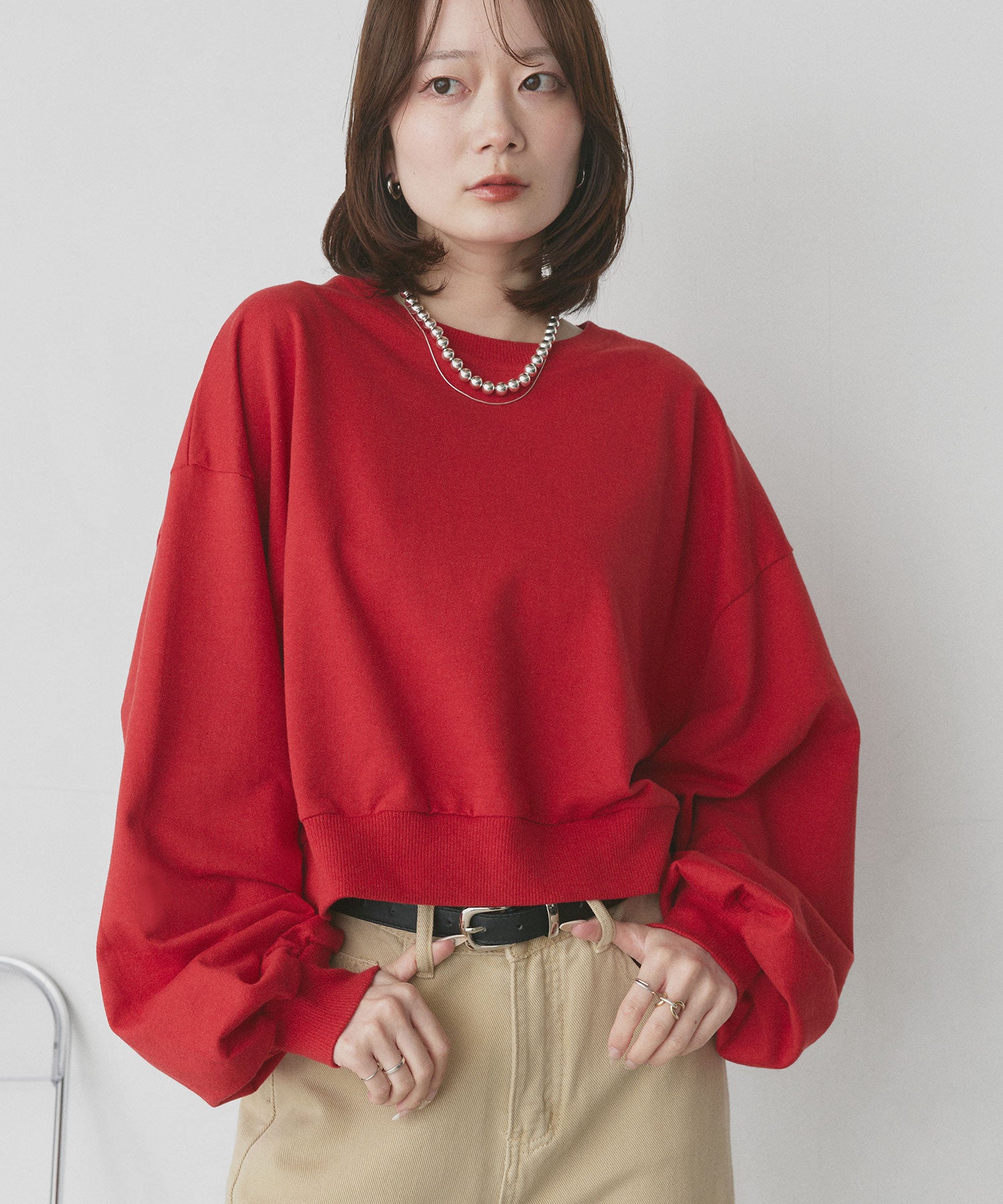 アドティエ ad thieショート丈スウェットプルオーバー （レッド） レッド
