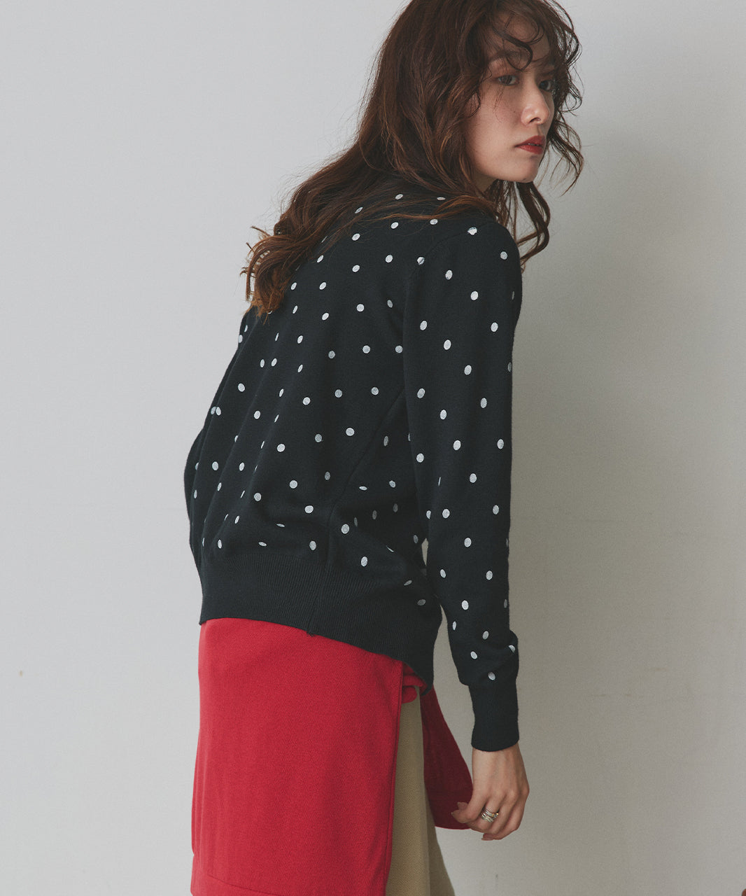 アドティエ ad thie 【2025AW新作】ポルカドットニットカーディガン （グレー） グレー