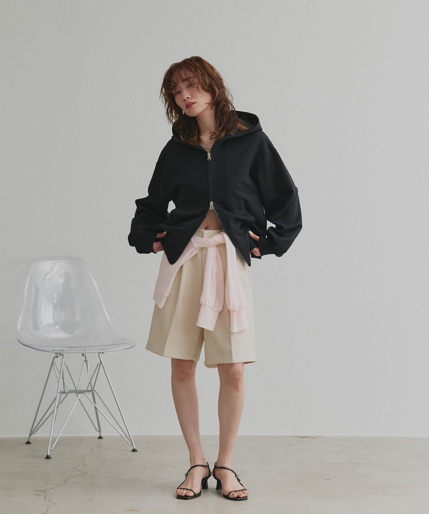 アドティエ ad thieダブルジップスウェットパーカー （チャコール） チャコール