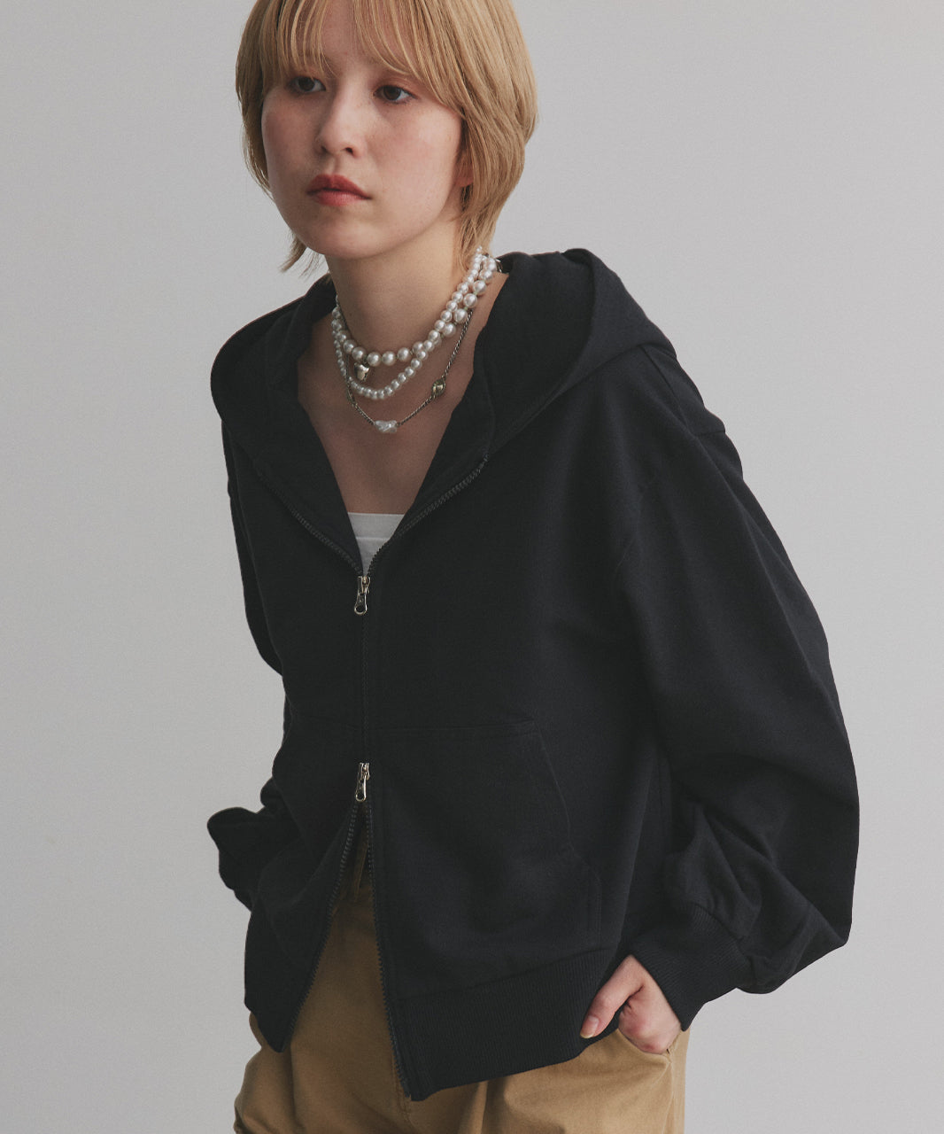 アドティエ ad thie 【2025AW新作】ダブルジップスウェットパーカー （チャコール） チャコール