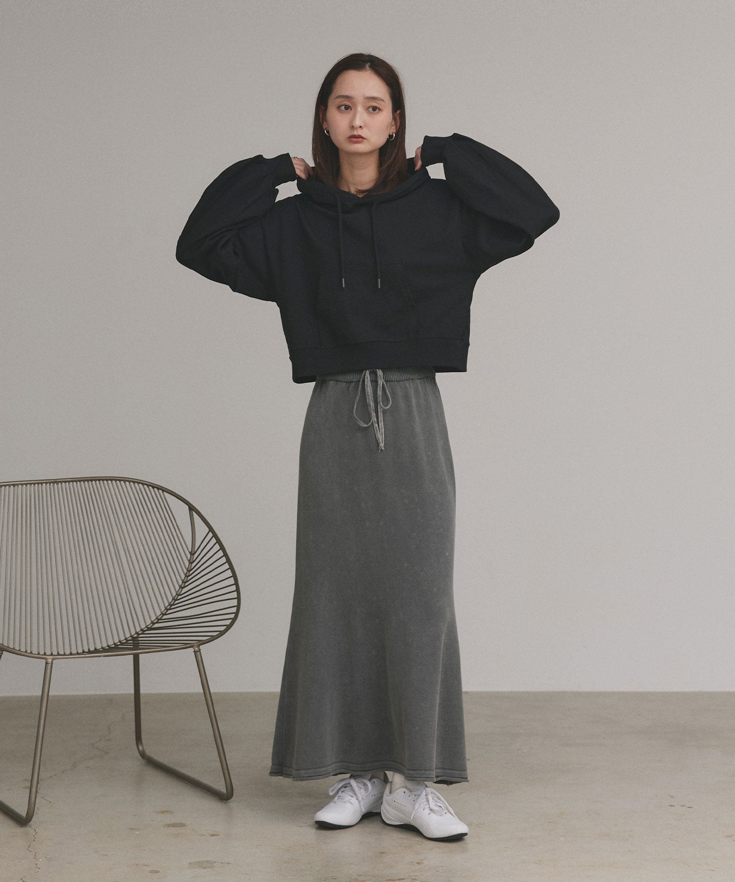 アドティエ ad thie 【2025AW新作】ショート丈スウェットフーディーパーカー （モクグレー） モクグレー