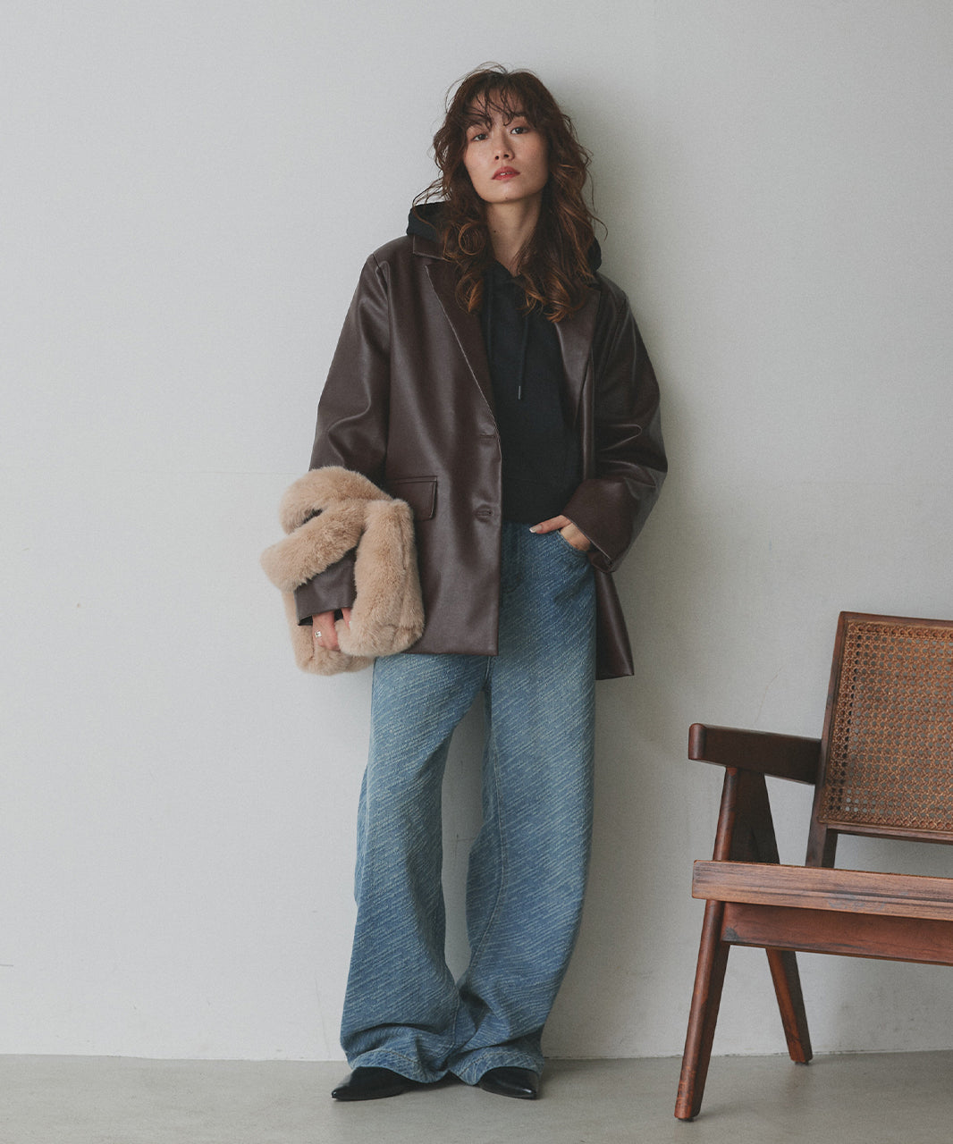 アドティエ ad thie 【2025AW新作】ショート丈スウェットフーディーパーカー （モクグレー） モクグレー