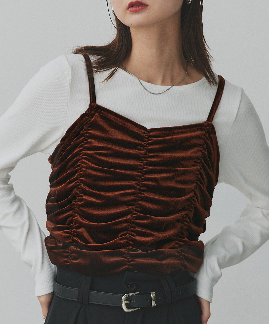 アドティエ ad thie 【2025AW新作】シャーリングベロアキャミソール （ダークブラウン） ダークブラウン