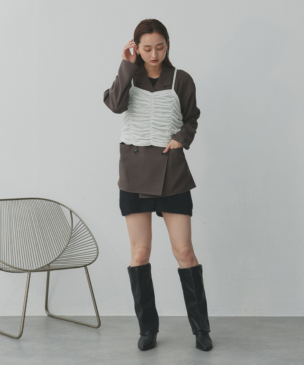 アドティエ ad thie 【2025AW新作】シャーリングベロアキャミソール （ダークブラウン） ダークブラウン