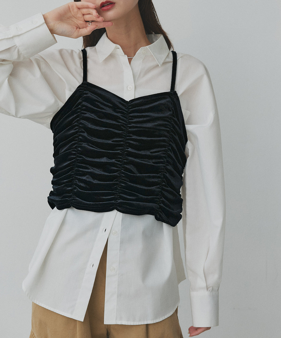 アドティエ ad thie 【2025AW新作】シャーリングベロアキャミソール （ブラック） ブラック