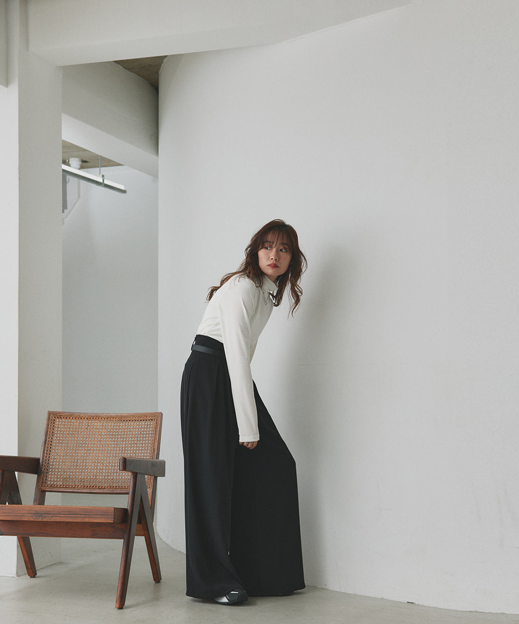 アドティエ ad thie 【2025AW新作】ベロアハイネックトップス （オフホワイト） オフホワイト