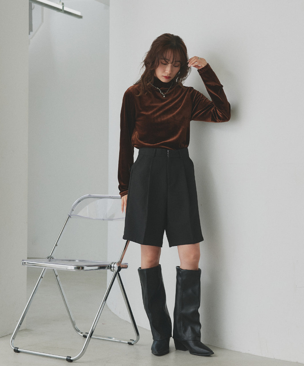 アドティエ ad thie 【2025AW新作】ベロアハイネックトップス （オフホワイト） オフホワイト