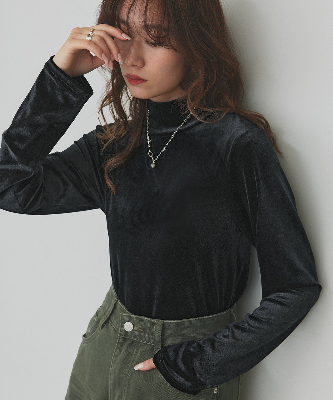 アドティエ ad thie 【2025AW新作】ベロアハイネックトップス （ブラック） ブラック