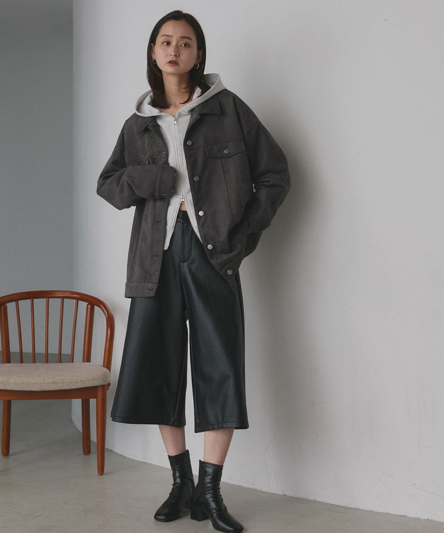 アドティエ ad thie 【2025AW新作】オーバーシルエット スエードジャケット （チャコール） チャコール