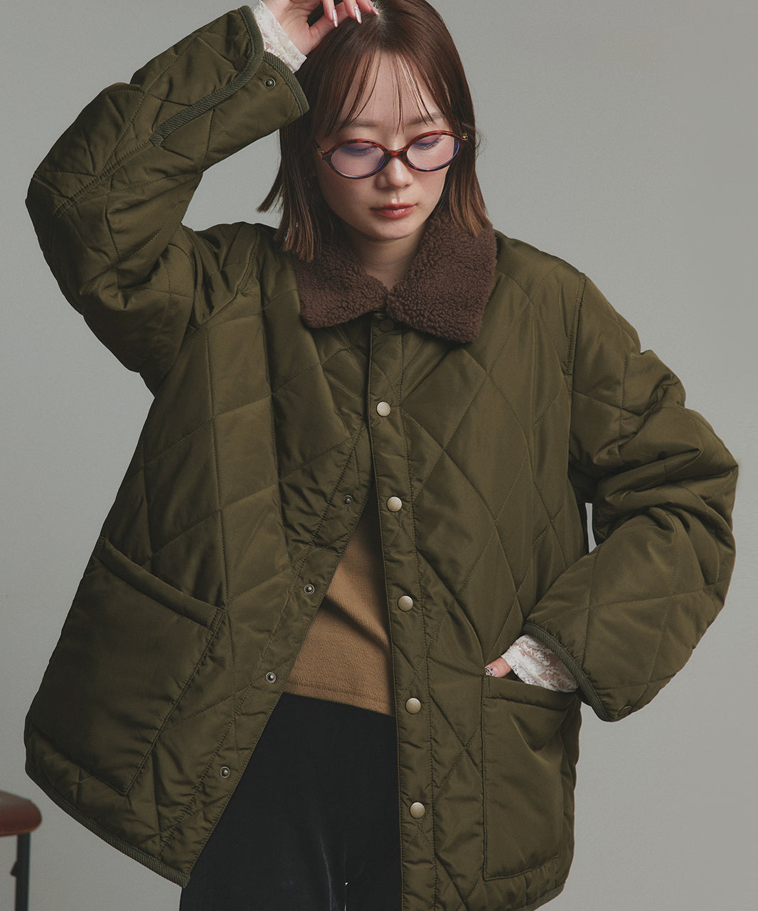 アドティエ ad thie 【2025AW新作】バイカラーパデットキルトブルゾン （カーキ） カーキ