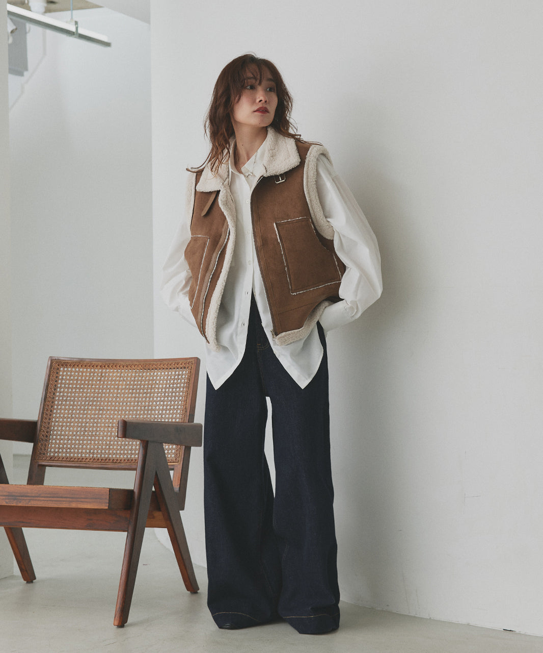 アドティエ ad thie 【2025AW新作】ムートンボアベスト （アイボリー） アイボリー