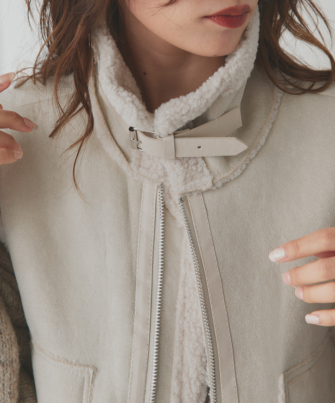 アドティエ ad thie 【2025AW新作】ムートンボアベスト （アイボリー） アイボリー