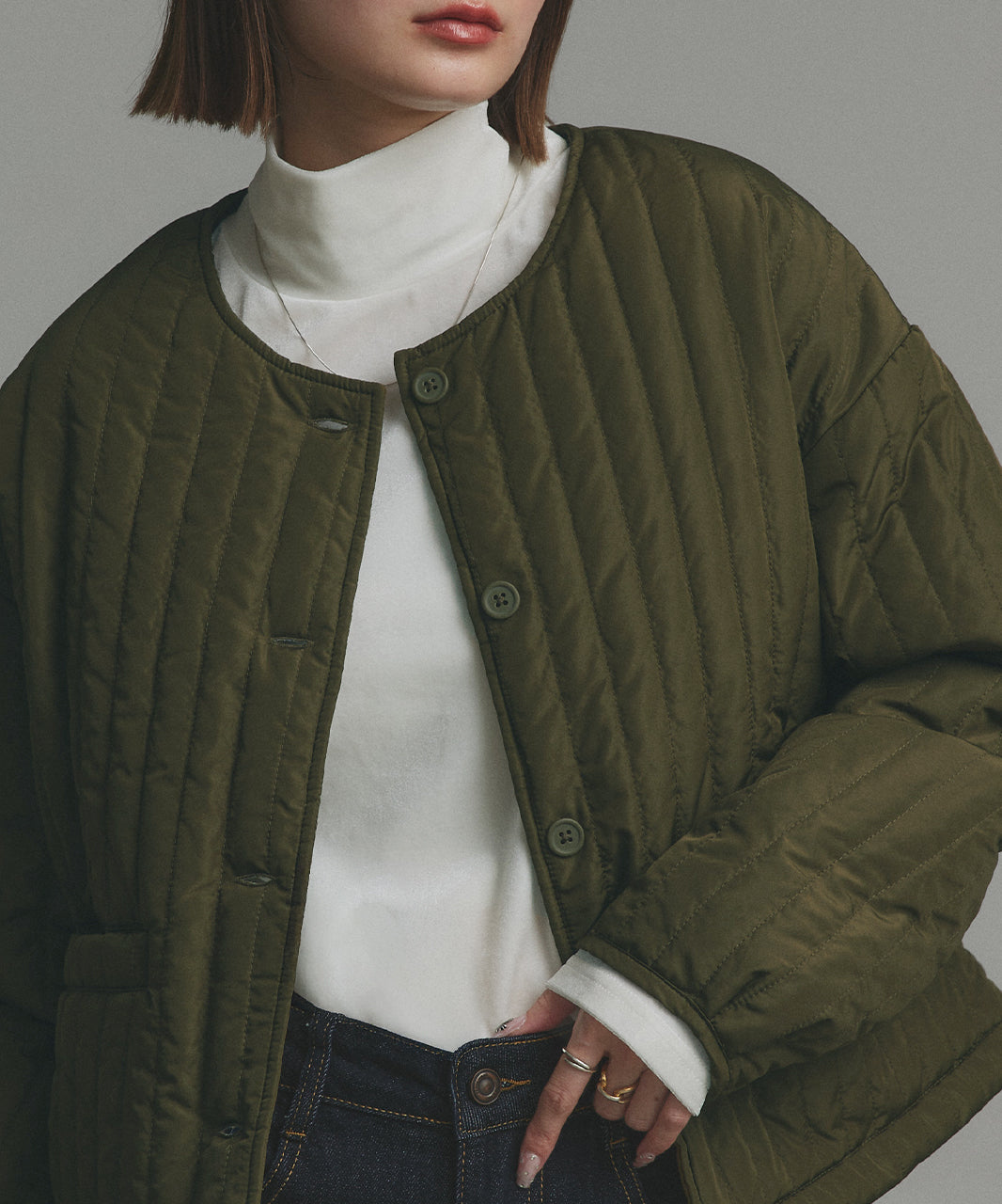 アドティエ ad thie 【2025AW新作】ストライプキルティングノーカラーブルゾン （ライトブルー） ライトブルー